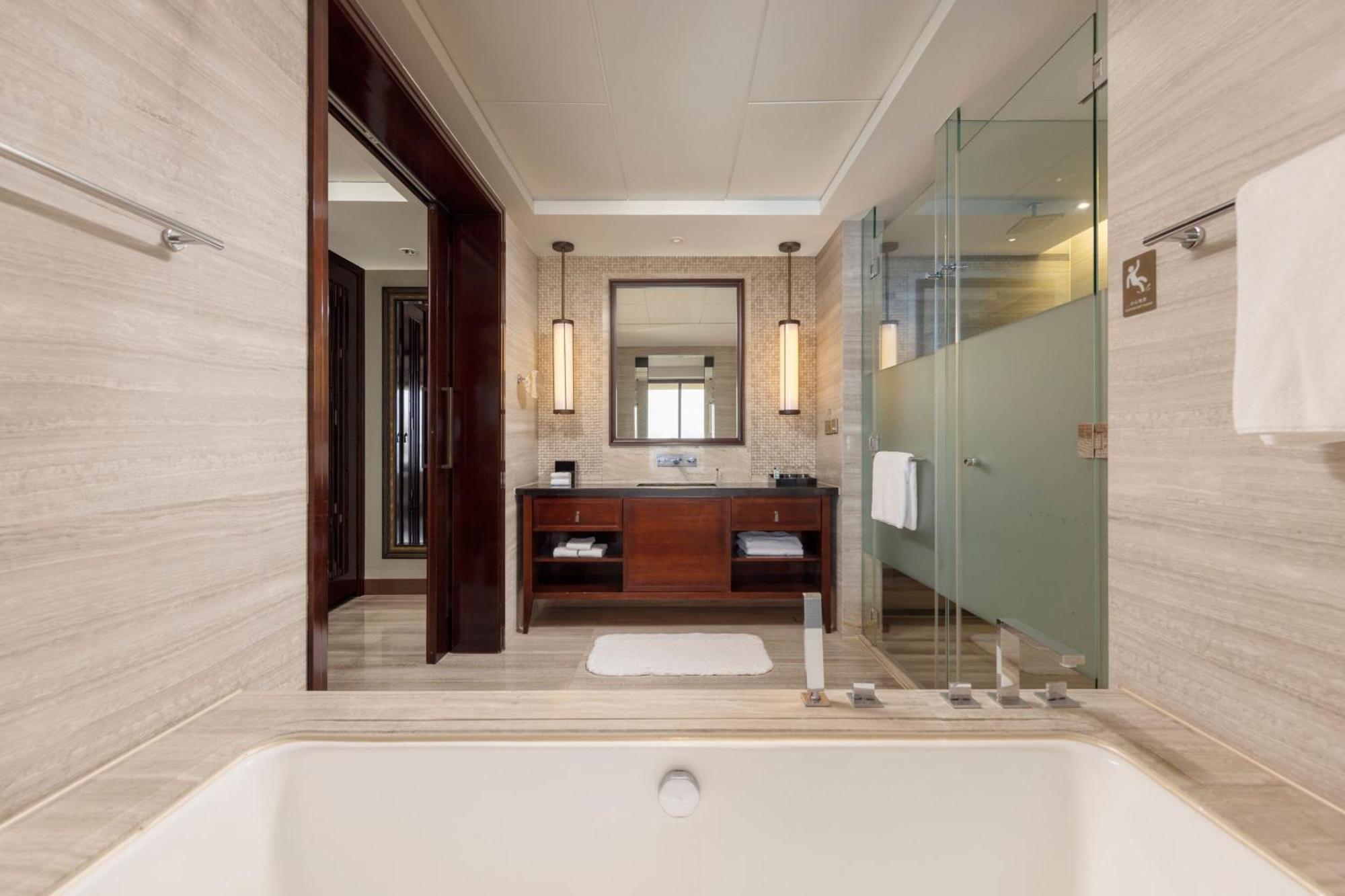 Sheraton Shenzhou Peninsula Resort Wanning Zewnętrze zdjęcie